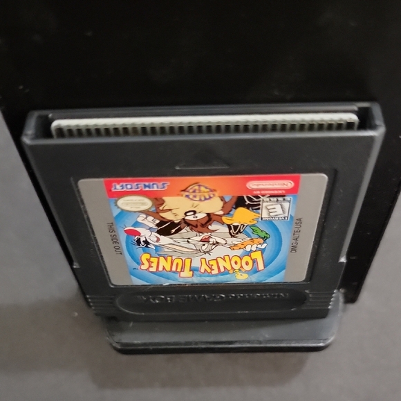 Nintendo Game Boy Color Looney Tunes Cartridge - Black - Picture 3 of 3